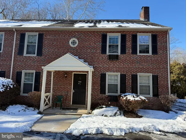 $1,750 | 27 Wallingford Avenue, Unit B3, Wallingford, PA 19086