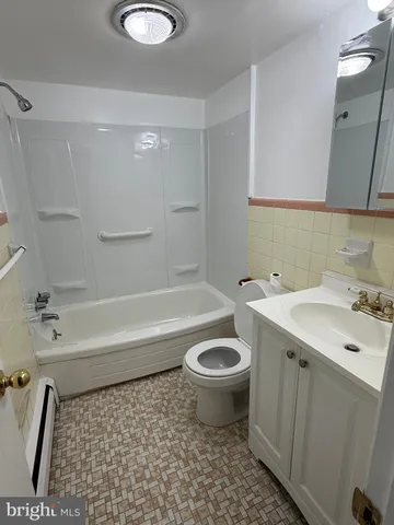 $1,750 | 27 Wallingford Avenue, Unit B3, Wallingford, PA 19086