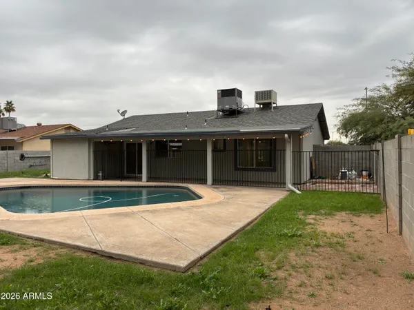 $1,895 | 6713 West Carol Avenue, Peoria, AZ 85345