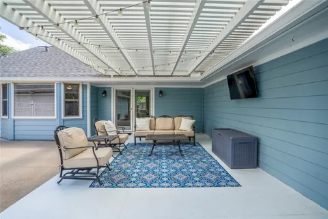 $535,000 | 1911 Stebbins Drive, Houston, TX 77043