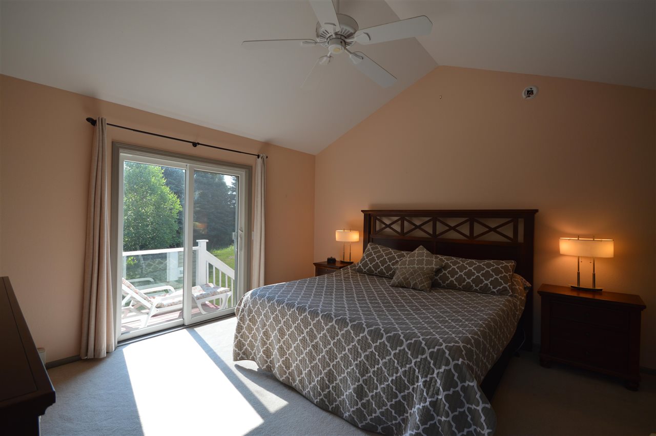 4880 North Putnam Road Suttons Bay, MI 49682 - Photo 15 of 41 1890274-14.JPG