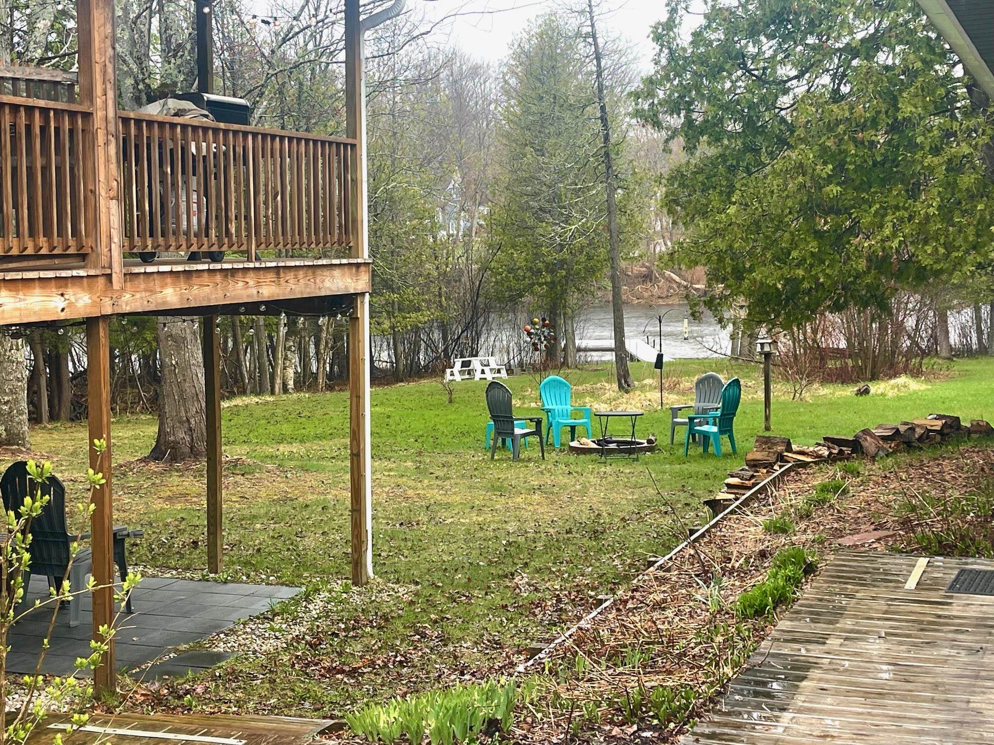 2589 Rushton Road Central Lake, MI 49622 - Photo 5 of 77 1933190-4bf1aa66-e851-44d7-948e-7d489cee2e47.JPG