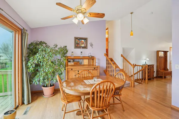 $464,900 | 316 Burl Oak Drive, DeForest, WI 53532