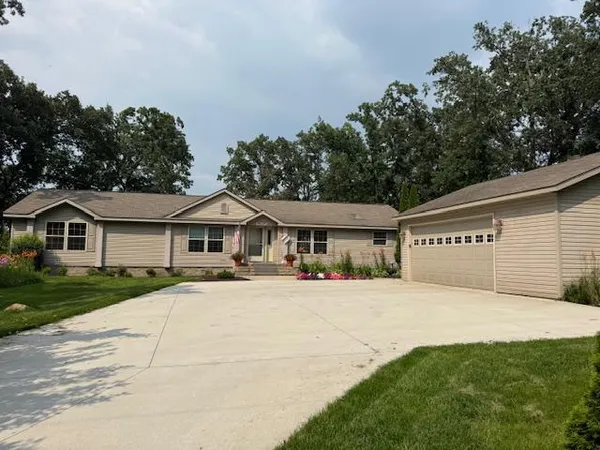 $450,000 | 44097 Hawes Beach Road, Ottertail, MN 56571