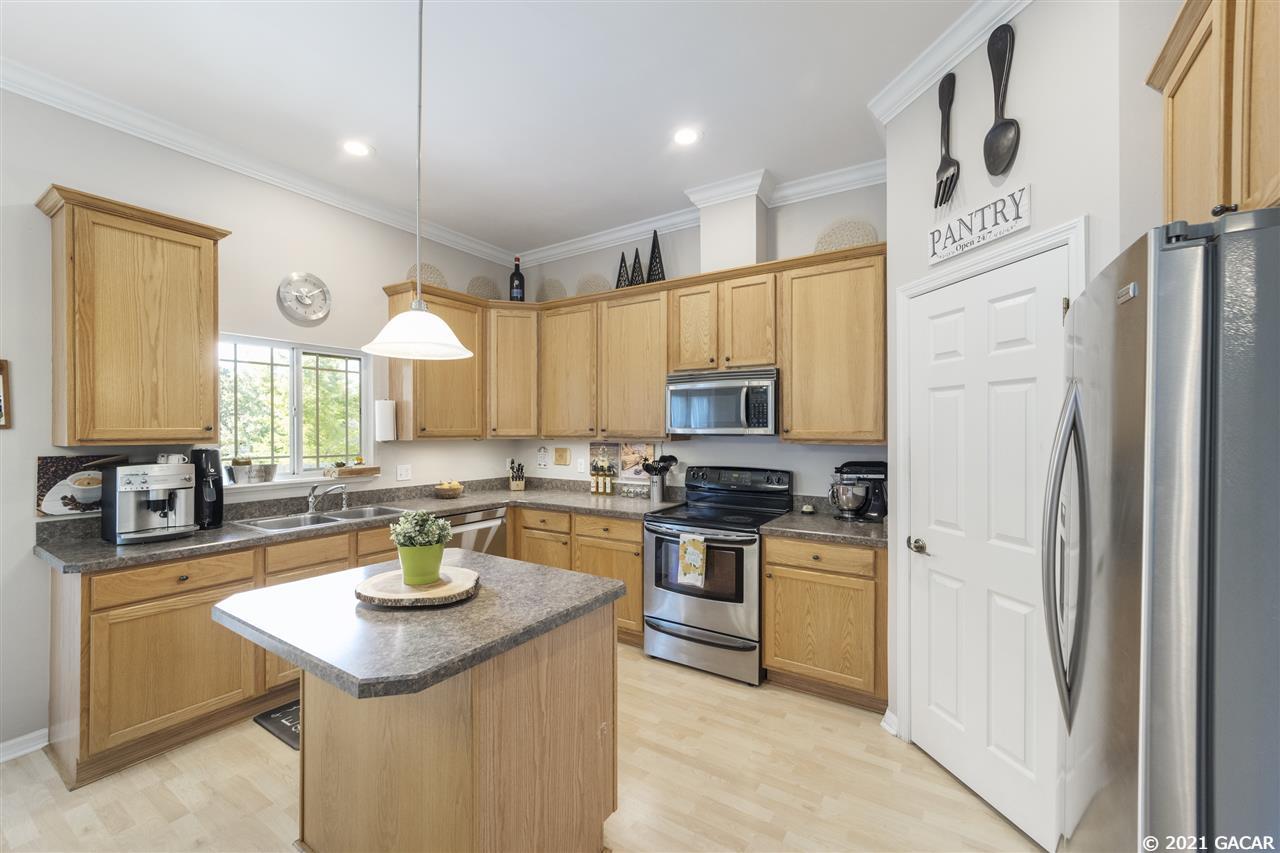 7887 Southwest 84th Way Gainesville, FL 32608 - Photo 12 of 30