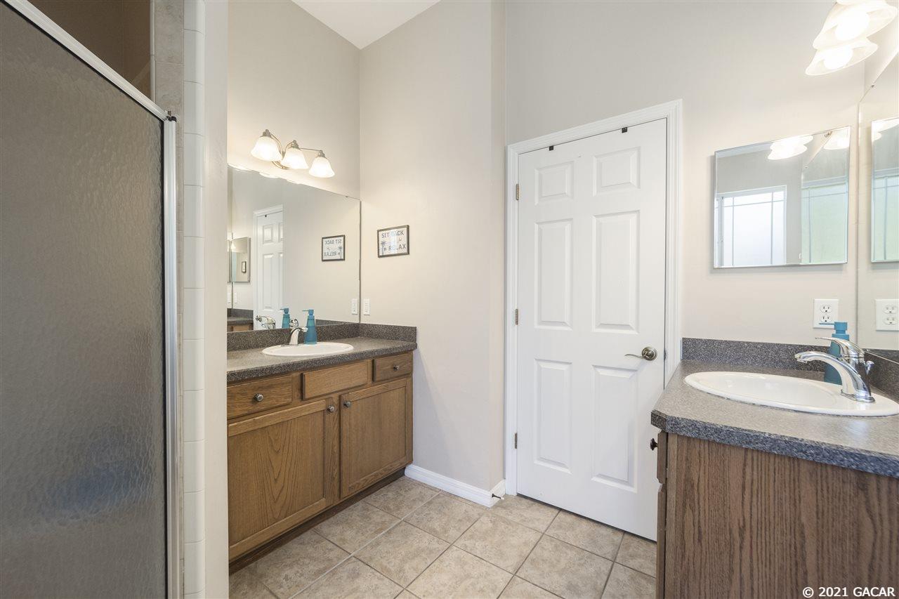 7887 Southwest 84th Way Gainesville, FL 32608 - Photo 18 of 30