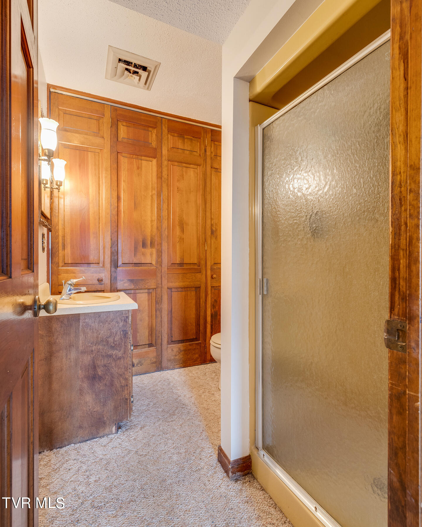 220 Slagle Road Elizabethton, TN 37643 - Photo 21 of 69 018