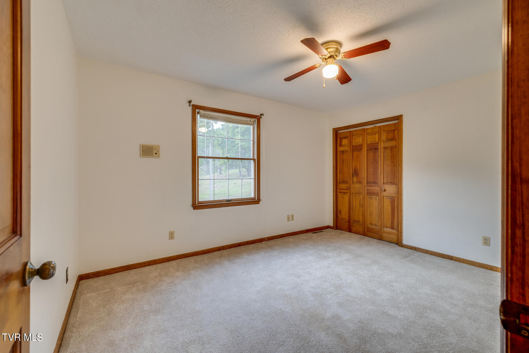 220 Slagle Road Elizabethton, TN 37643 - Photo 35 of 69 032