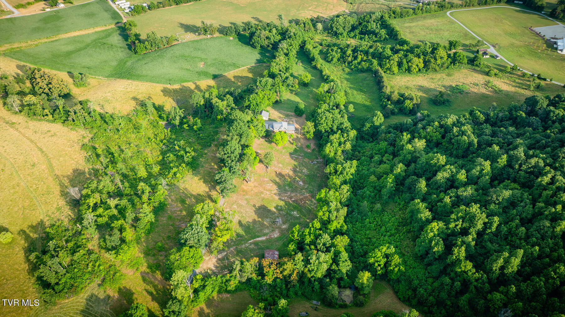 220 Slagle Road Elizabethton, TN 37643 - Photo 61 of 69 101