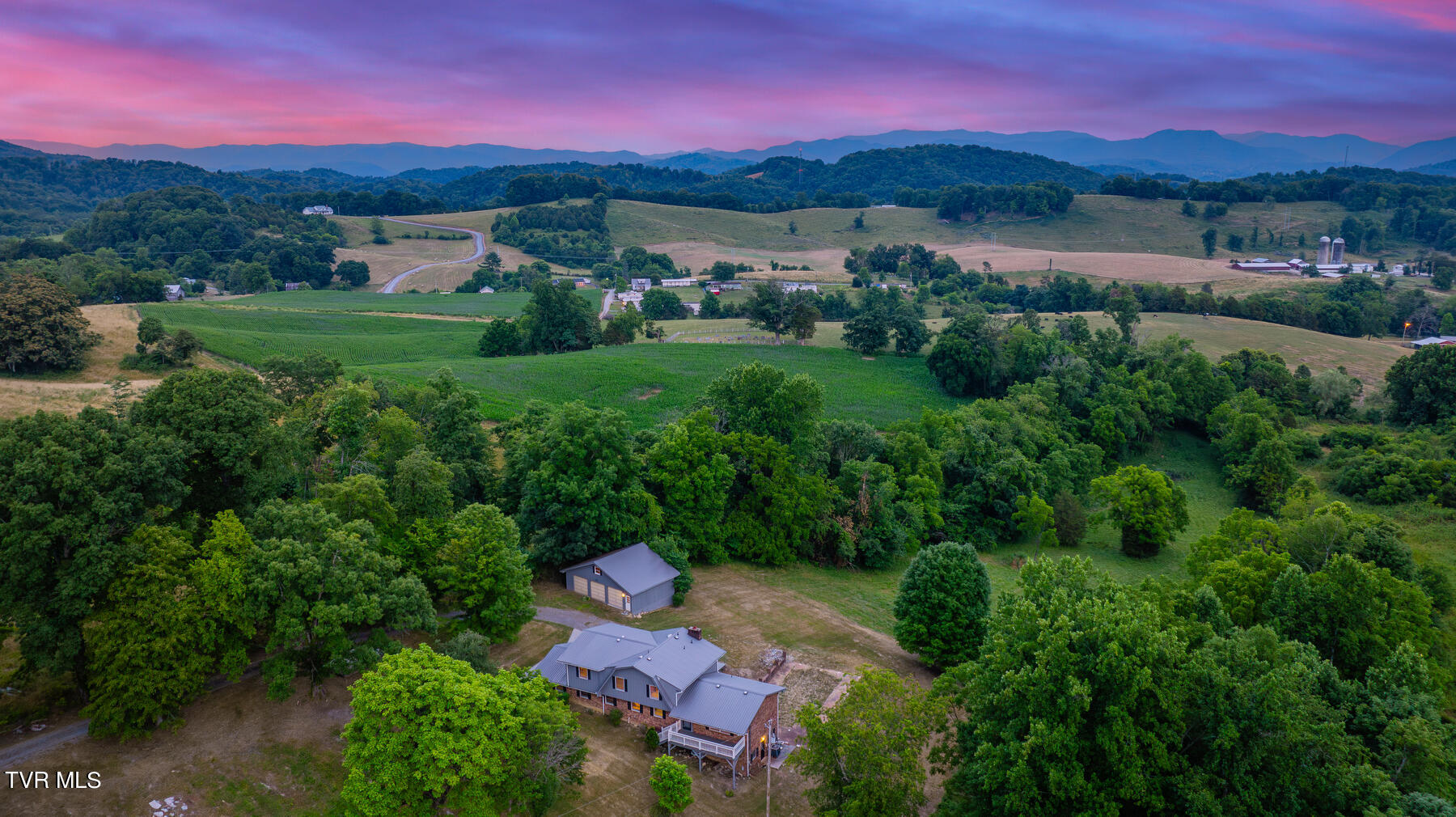 220 Slagle Road Elizabethton, TN 37643 - Photo 67 of 69 201