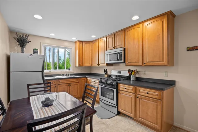 $162,100 | 5993 South Geneva Road, Sodus, NY 14551