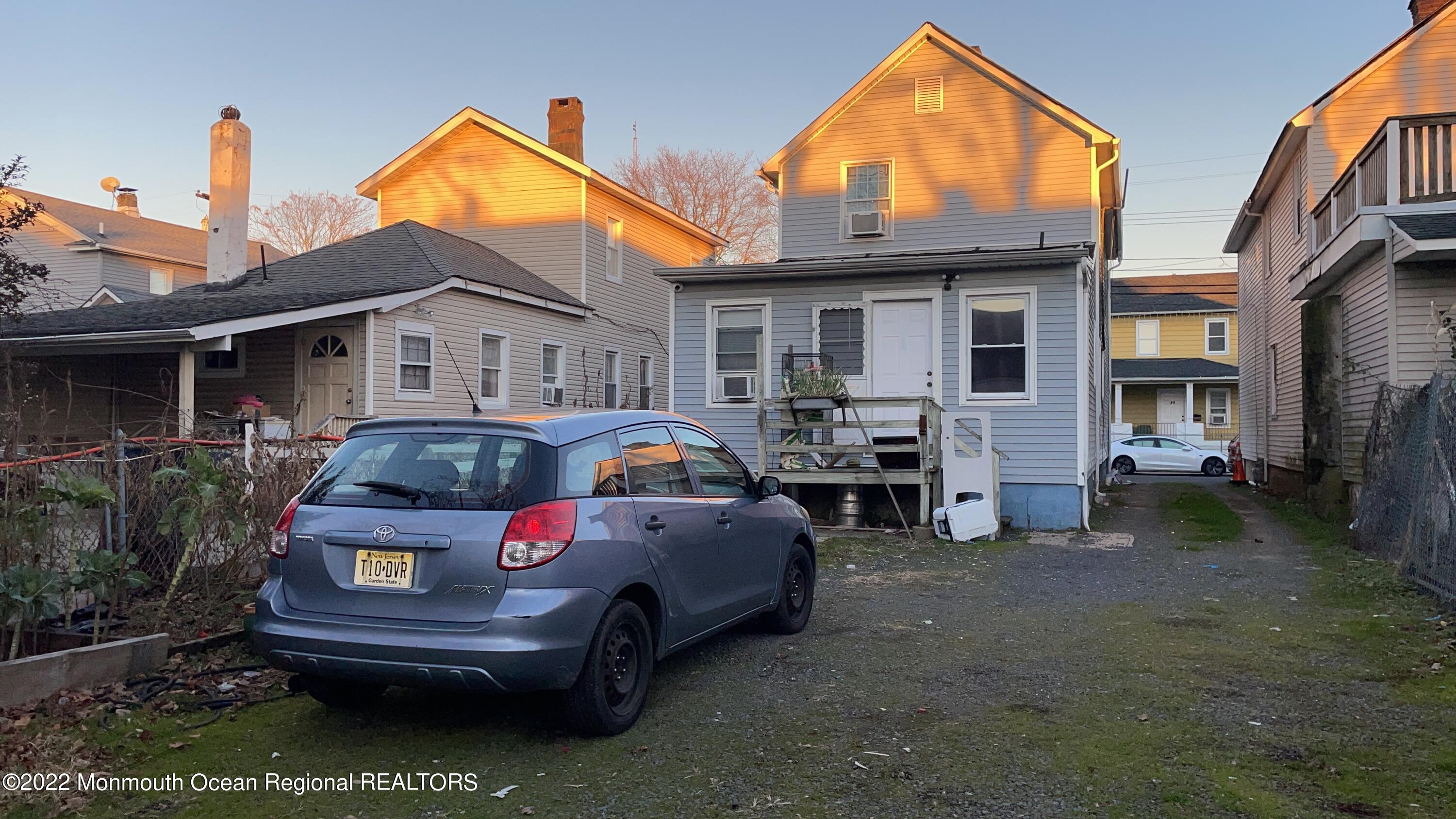 52 4th Avenue Long Branch, NJ 07740 - Photo 2 of 6 5D301AF5-2662-42A7-AF25-8A21631006C8