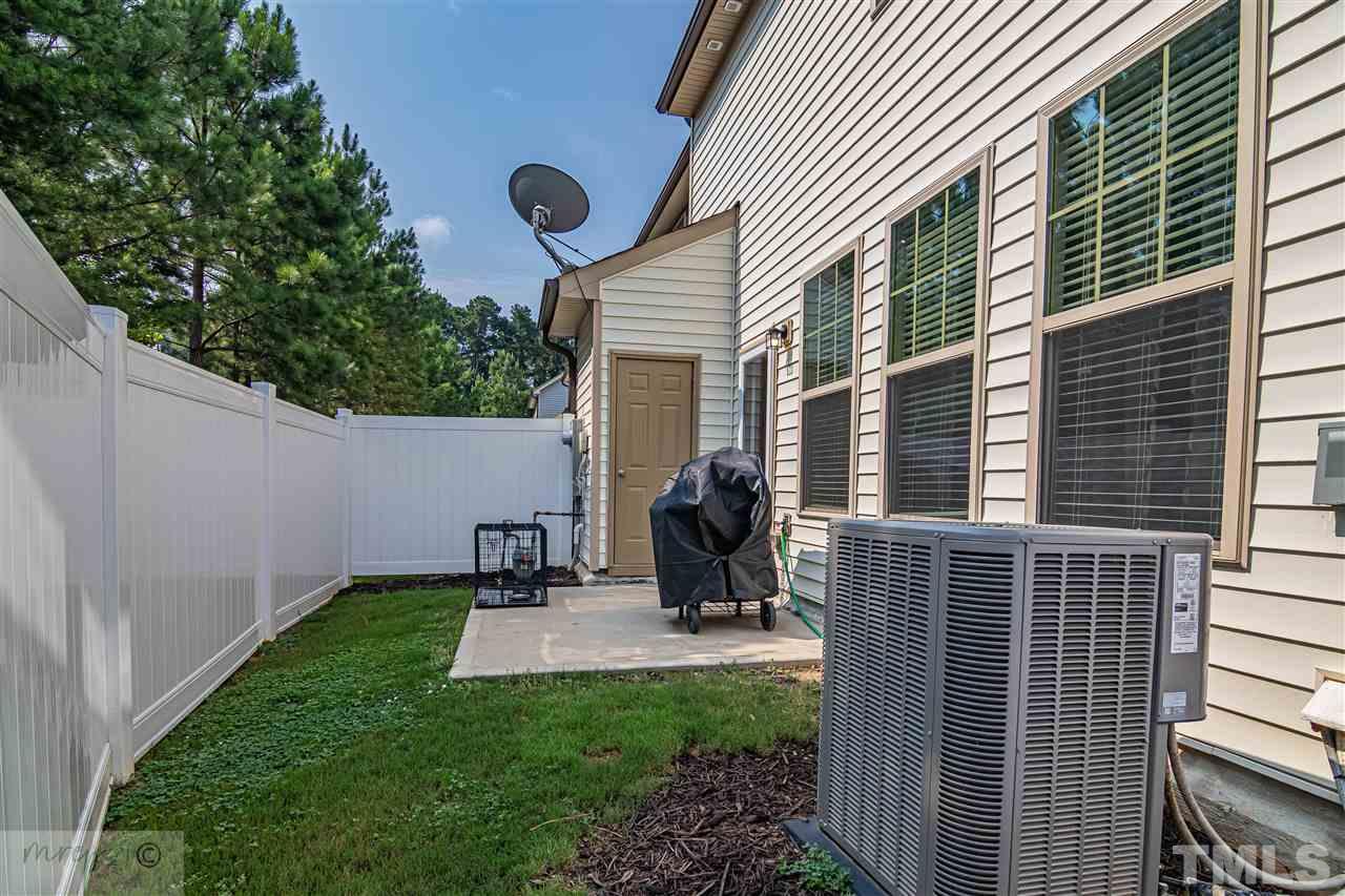 3003 Bluegrove Road Raleigh, NC 27610 - Photo 11 of 14