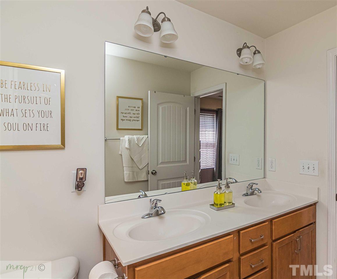 3003 Bluegrove Road Raleigh, NC 27610 - Photo 7 of 14