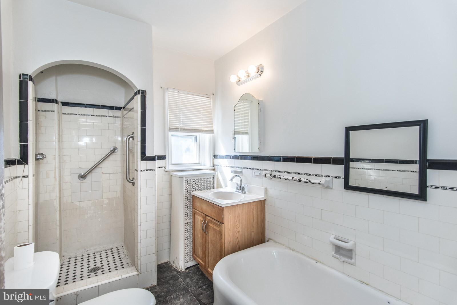 7817 Cedarbrook Avenue Philadelphia, PA 19150 - Photo 22 of 38