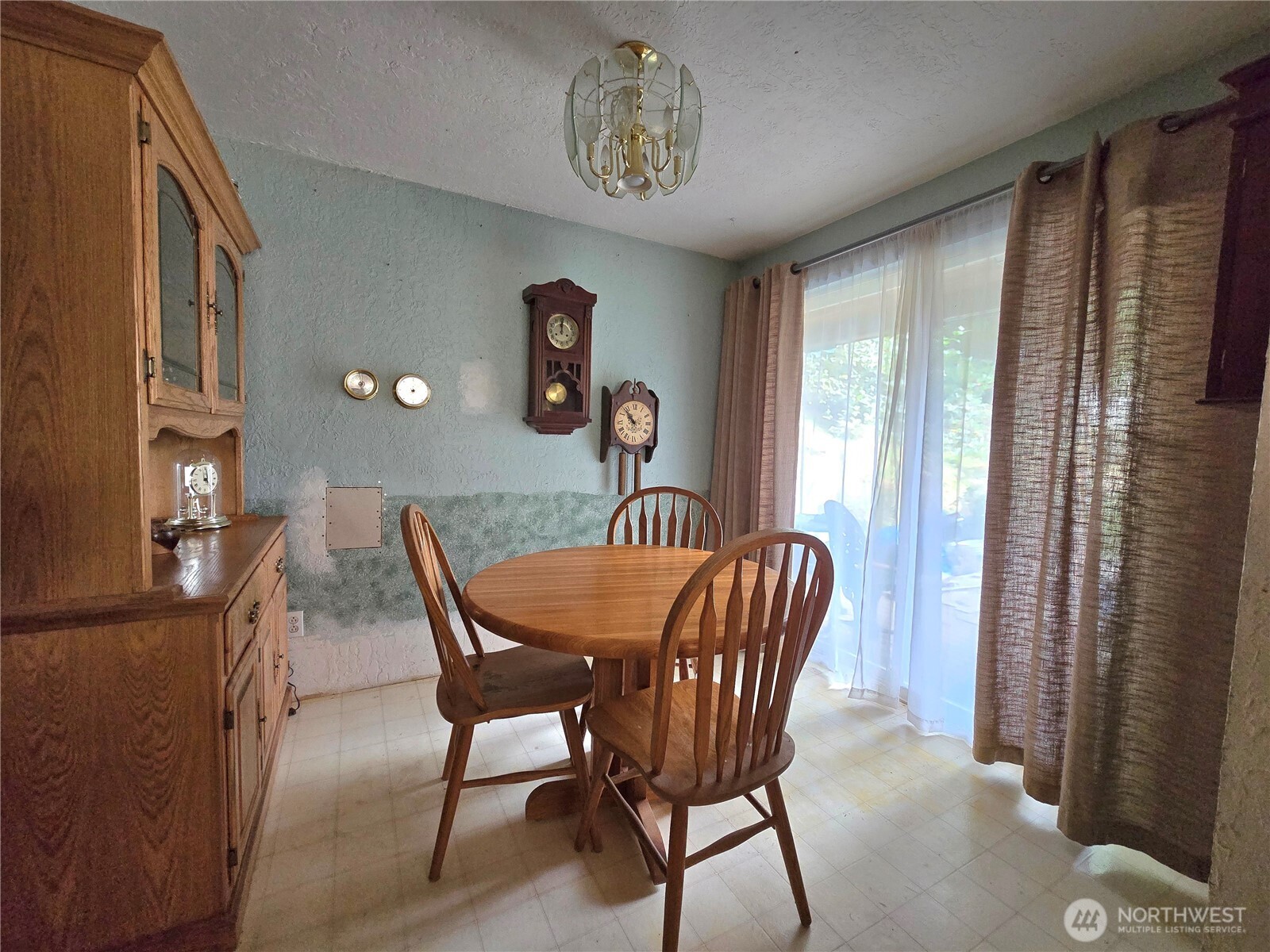 2216 Pershing Street Aberdeen, WA 98520 - Photo 11 of 37 Gallery Image 11