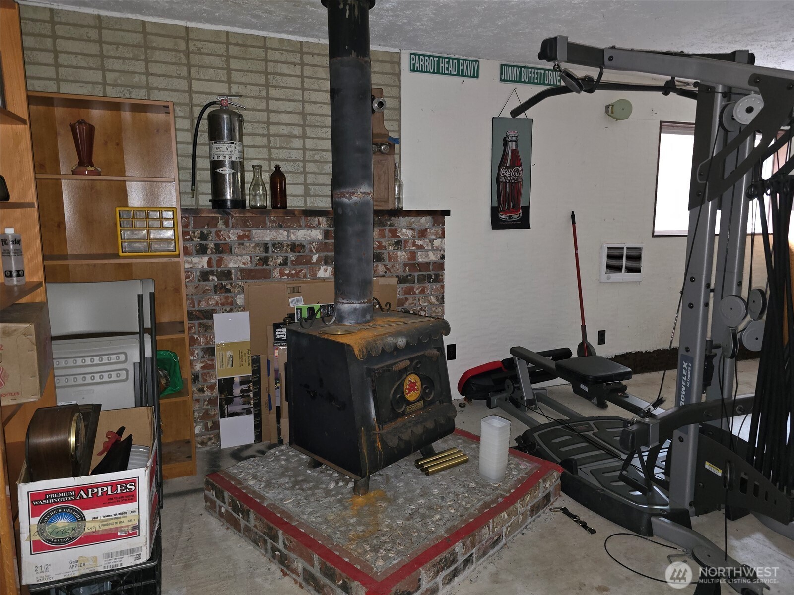 2216 Pershing Street Aberdeen, WA 98520 - Photo 26 of 37 Gallery Image 26