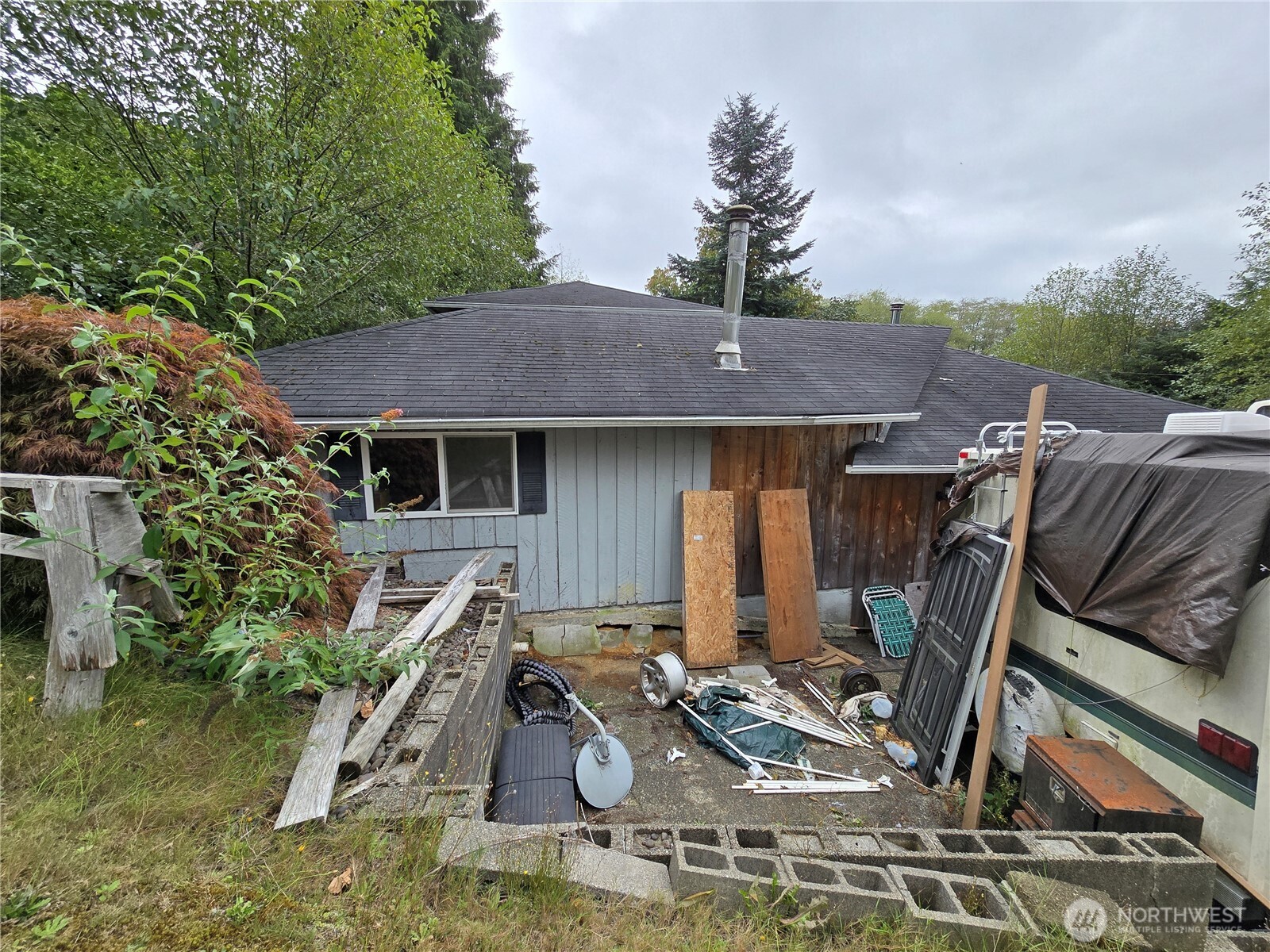 2216 Pershing Street Aberdeen, WA 98520 - Photo 35 of 37 Gallery Image 35