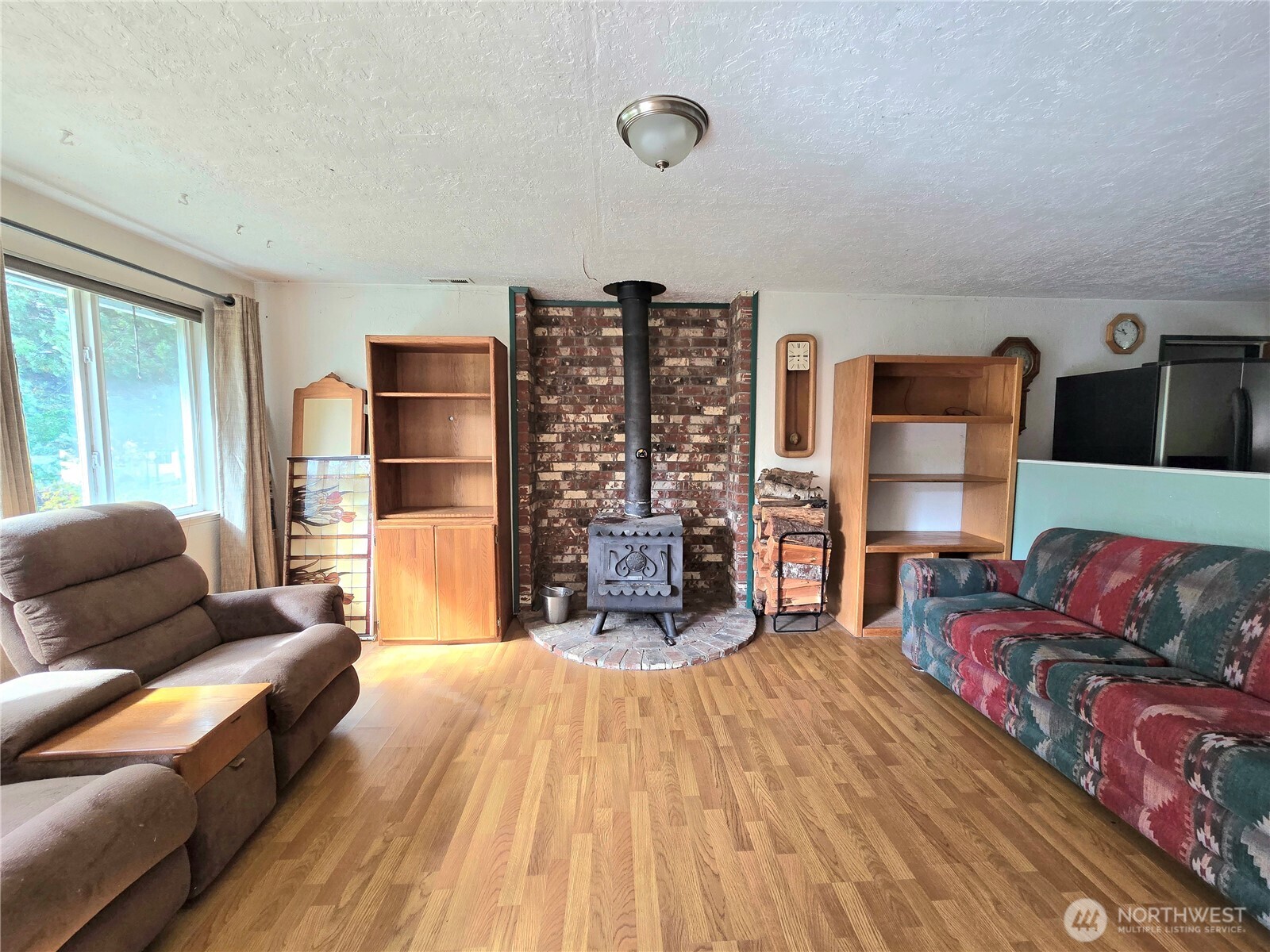 2216 Pershing Street Aberdeen, WA 98520 - Photo 4 of 37 Gallery Image 4