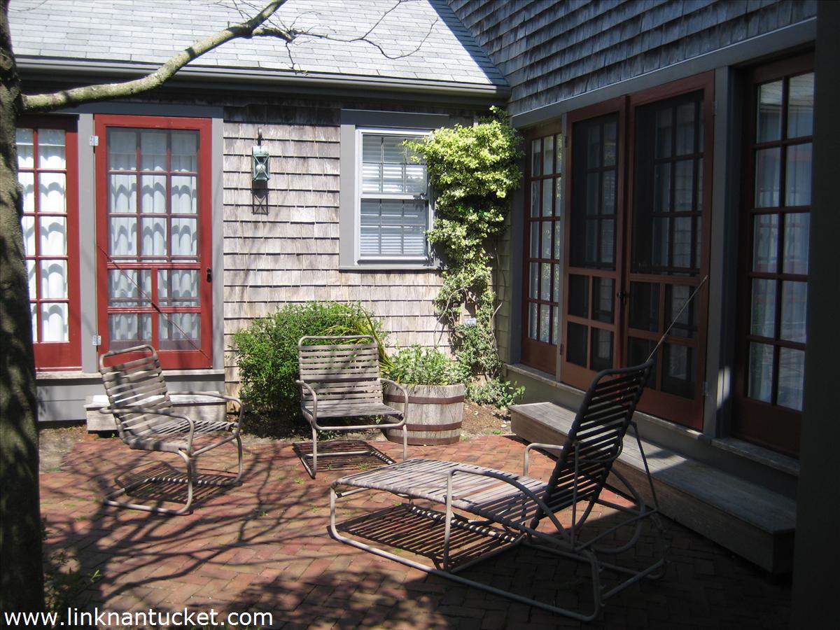 54 North Beach Street Nantucket, MA 02554 - Photo 3 of 14