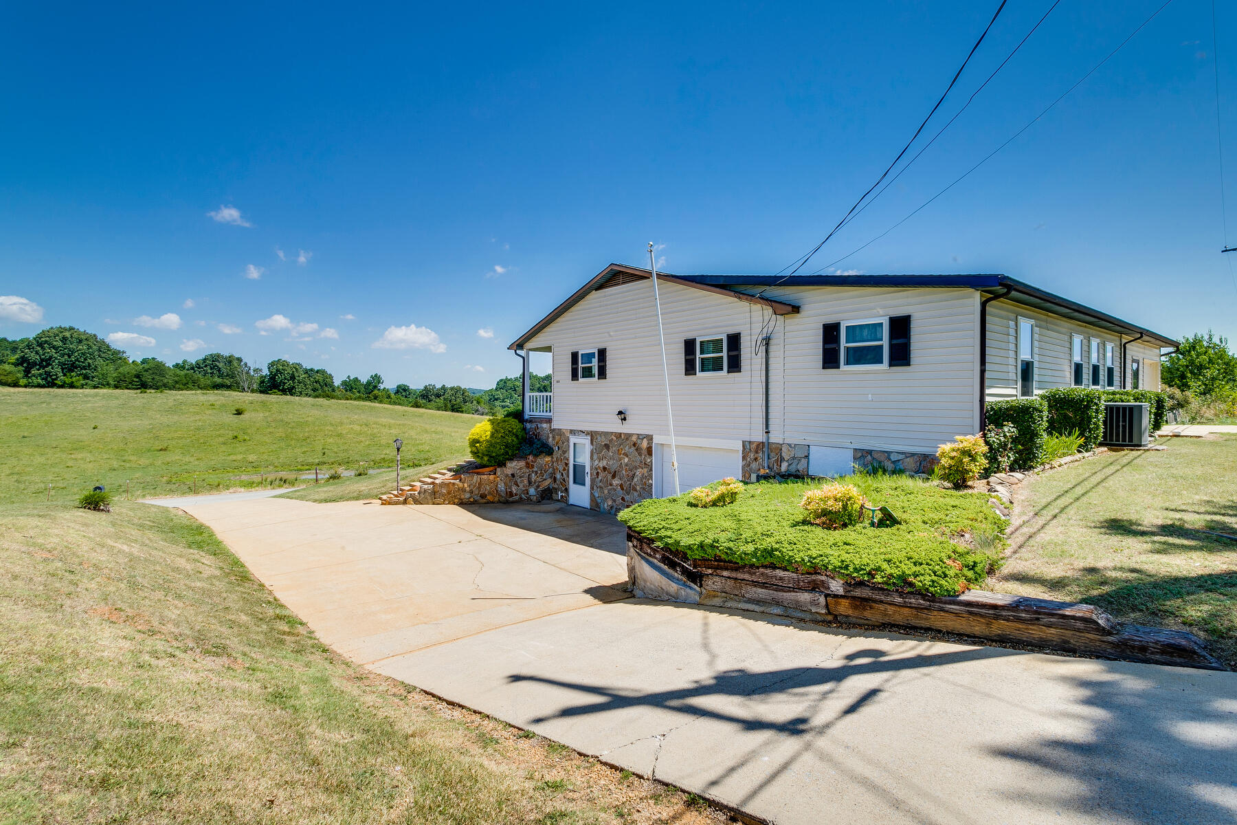 146 Flag Branch Road Greeneville, TN 37743 - Photo 38 of 42 038