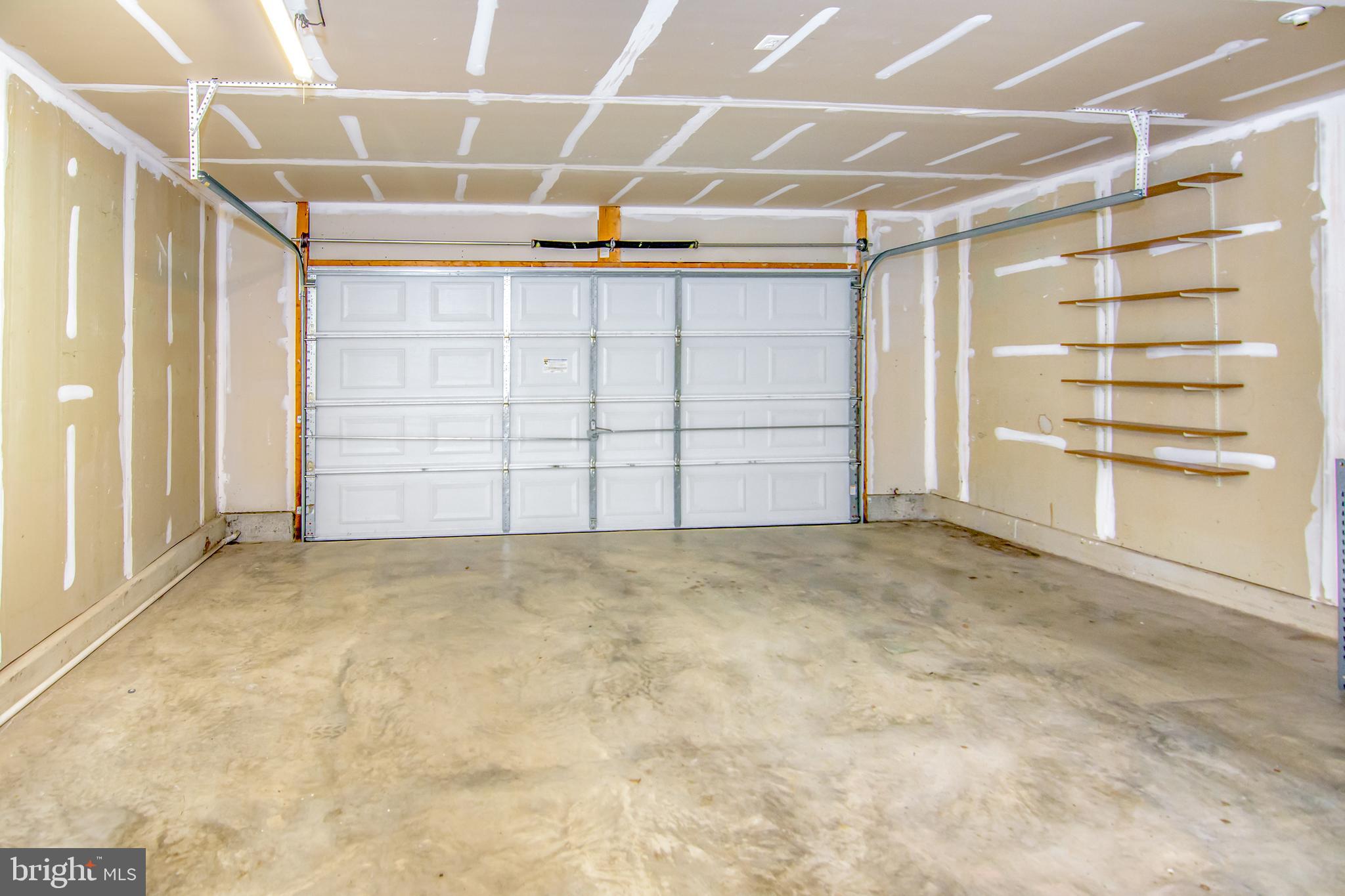 1004 Hickam Road Baltimore, MD 21220 - Photo 4 of 27