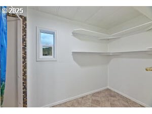 1330 Glenbrook Loop Road Riddle, OR 97469 - Photo 17 of 26