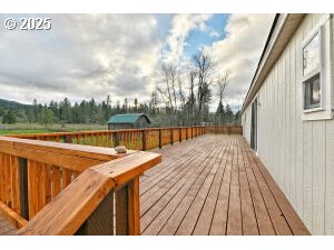 1330 Glenbrook Loop Road Riddle, OR 97469 - Photo 22 of 26