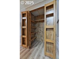 1330 Glenbrook Loop Road Riddle, OR 97469 - Photo 8 of 26