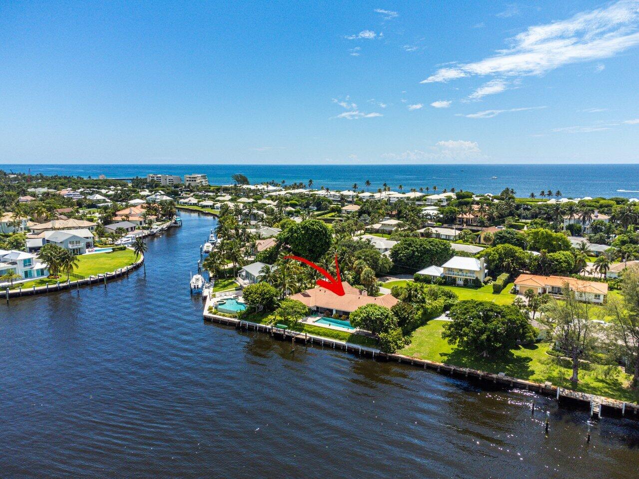 7 Sabal Island Drive Ocean Ridge, FL 33435 - Photo 27 of 44 an aerial view of a houses with a yard