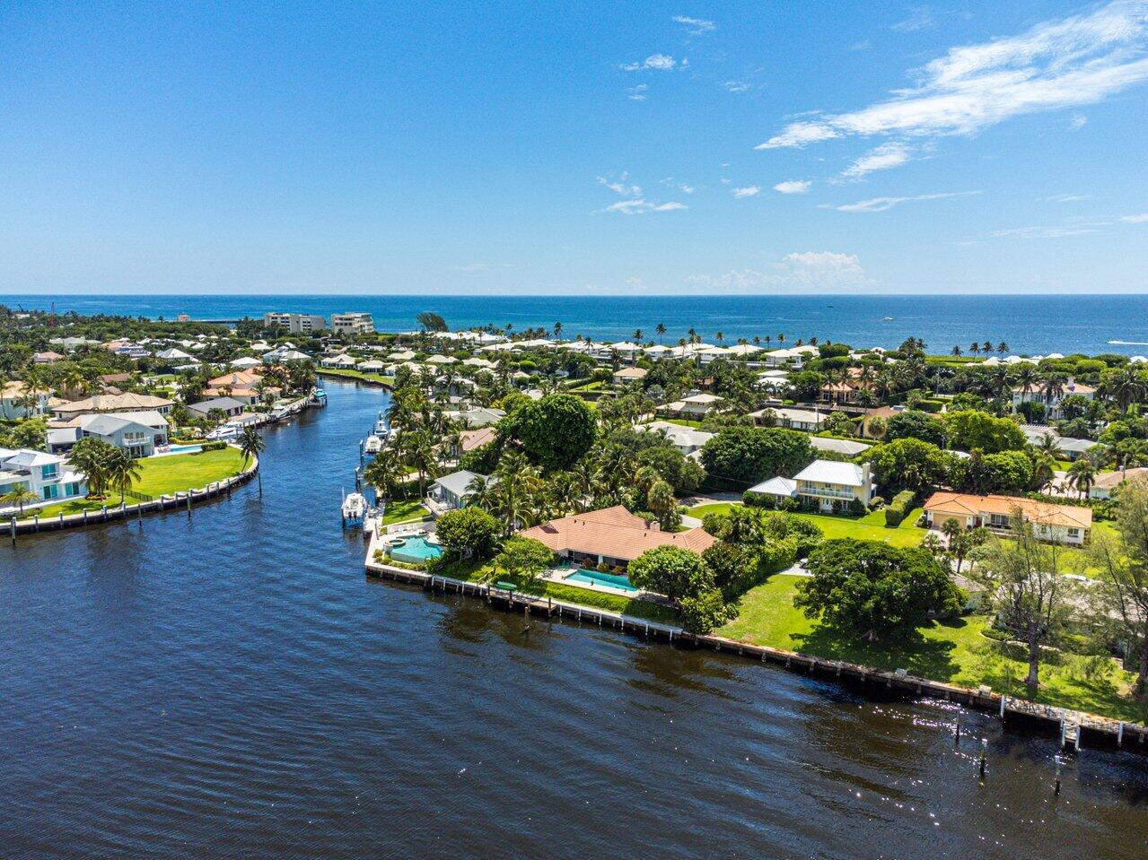 7 Sabal Island Drive Ocean Ridge, FL 33435 - Photo 28 of 44 an aerial view of a houses with a yard