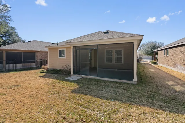 $2,300 | 206 Paint Creek Lane, Georgetown, TX 78633