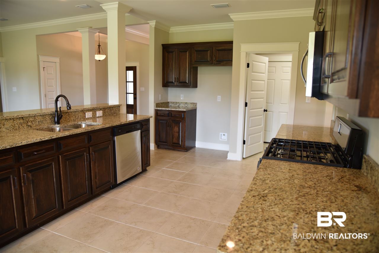 27156 Gramercy Lane Daphne, AL 36526 - Photo 9 of 20 Gallery Image 9