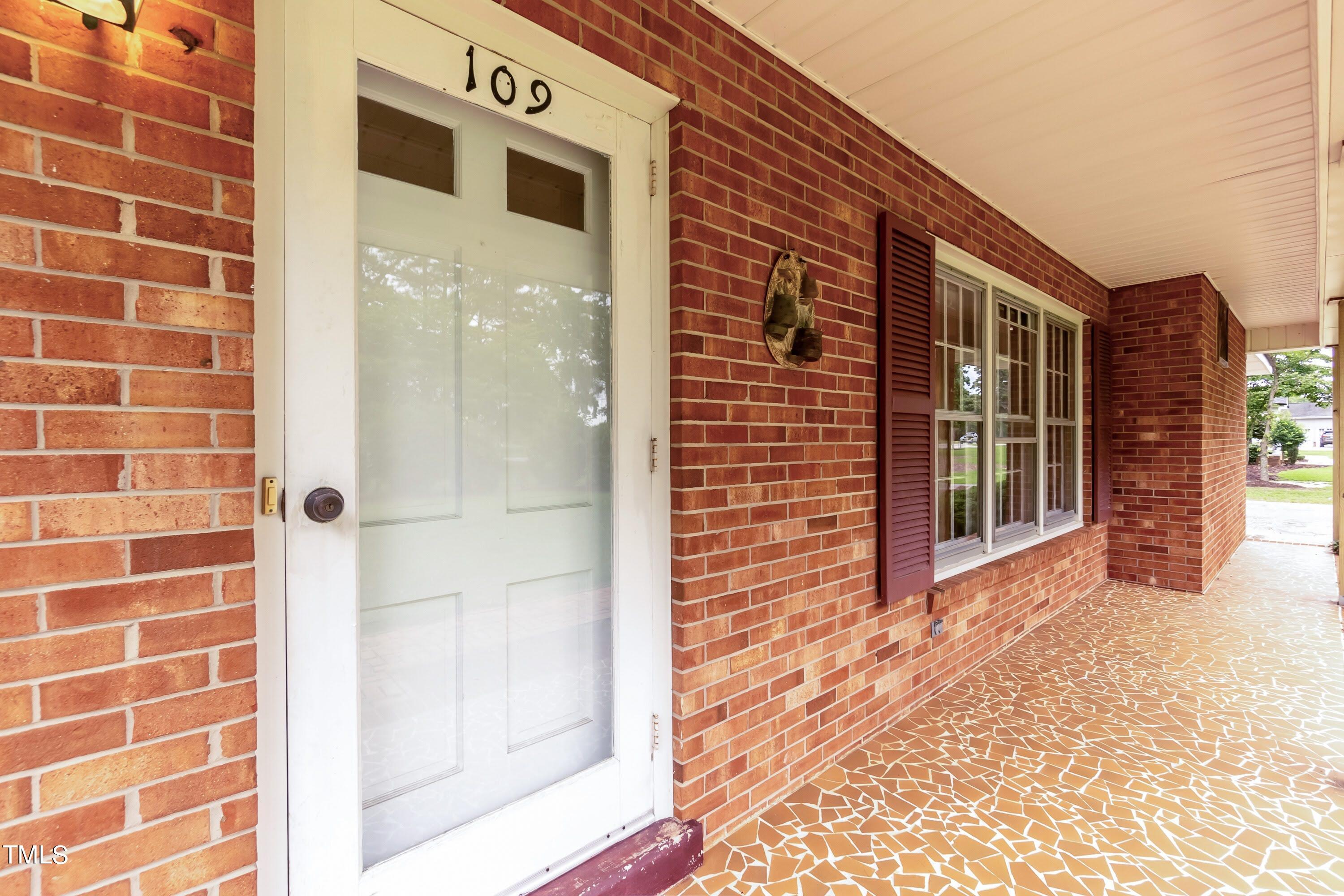 109 Pearson Road Lillington, NC 27546 - Photo 5 of 35 Porch 03 (2)