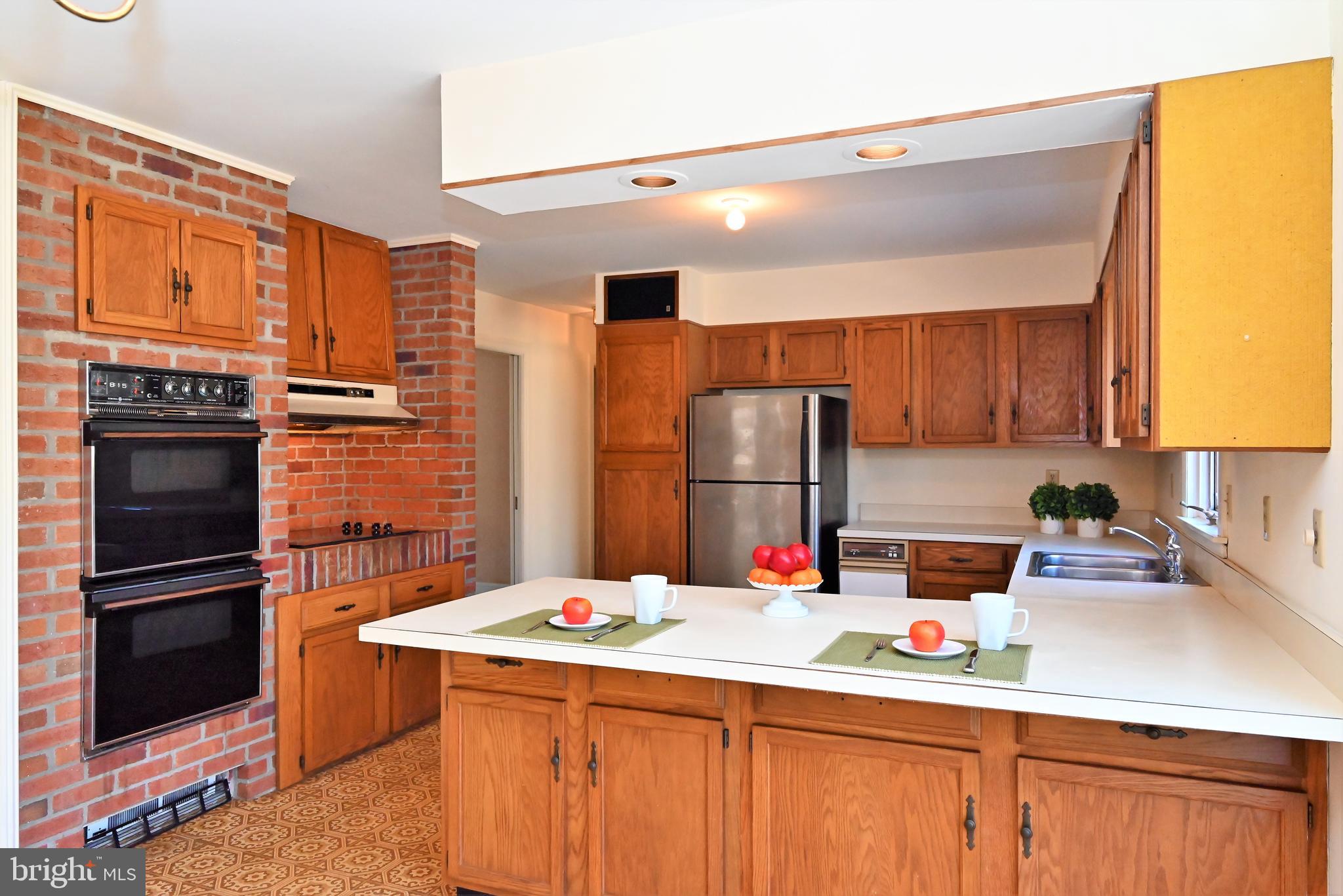 629 Lawrenceville Road Princeton, NJ 08540 - Photo 6 of 39 Kitchen