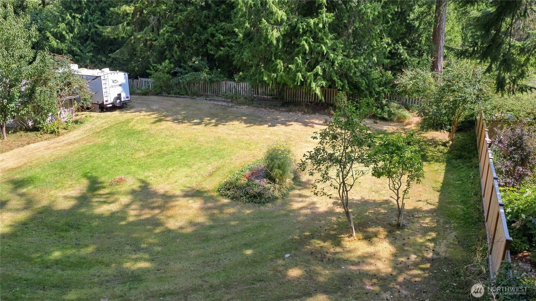 8232 184th Street Southwest Edmonds, WA 98026 - Photo 25 of 40 Gallery Image 25