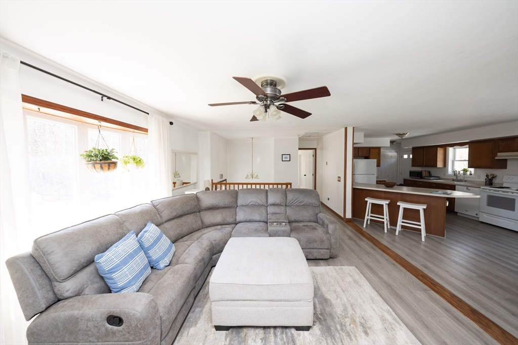 2266 Old Turnpike Road Oakham, MA 01068 - Photo 13 of 23