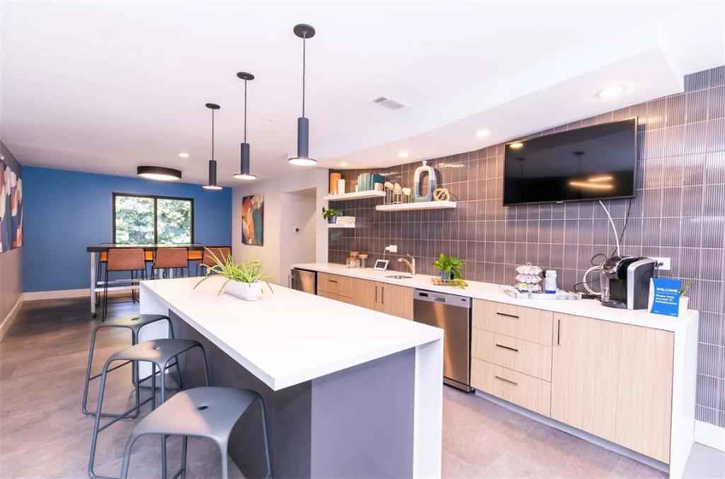 100 Windmont Drive Northeast, Unit 515 Atlanta, GA 30329 - Photo 12 of 14