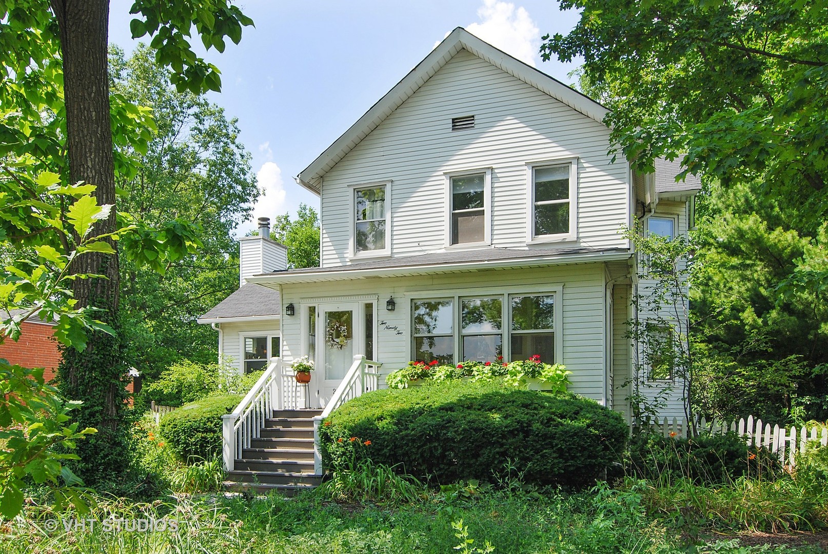 292 Fairbank Road Riverside, IL 60546 - Photo 1 of 33