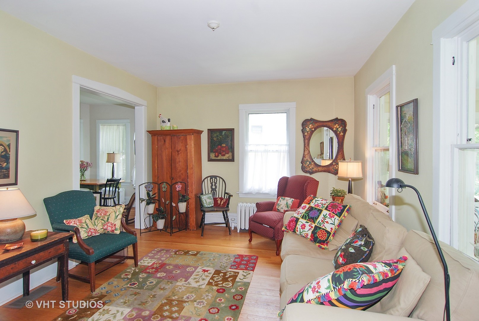 292 Fairbank Road Riverside, IL 60546 - Photo 2 of 33