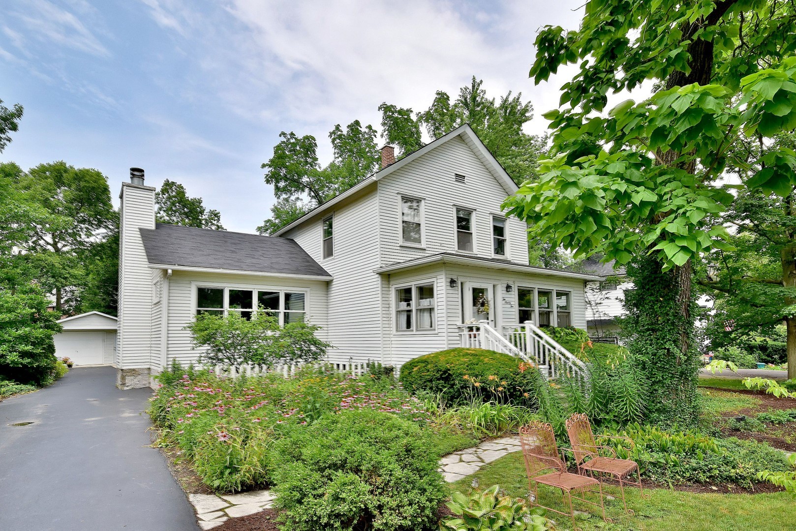 292 Fairbank Road Riverside, IL 60546 - Photo 18 of 33