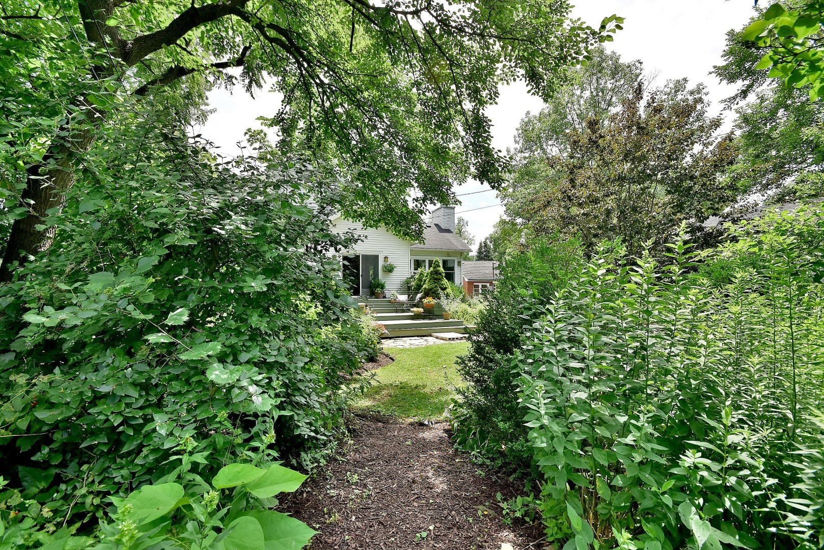 292 Fairbank Road Riverside, IL 60546 - Photo 21 of 33