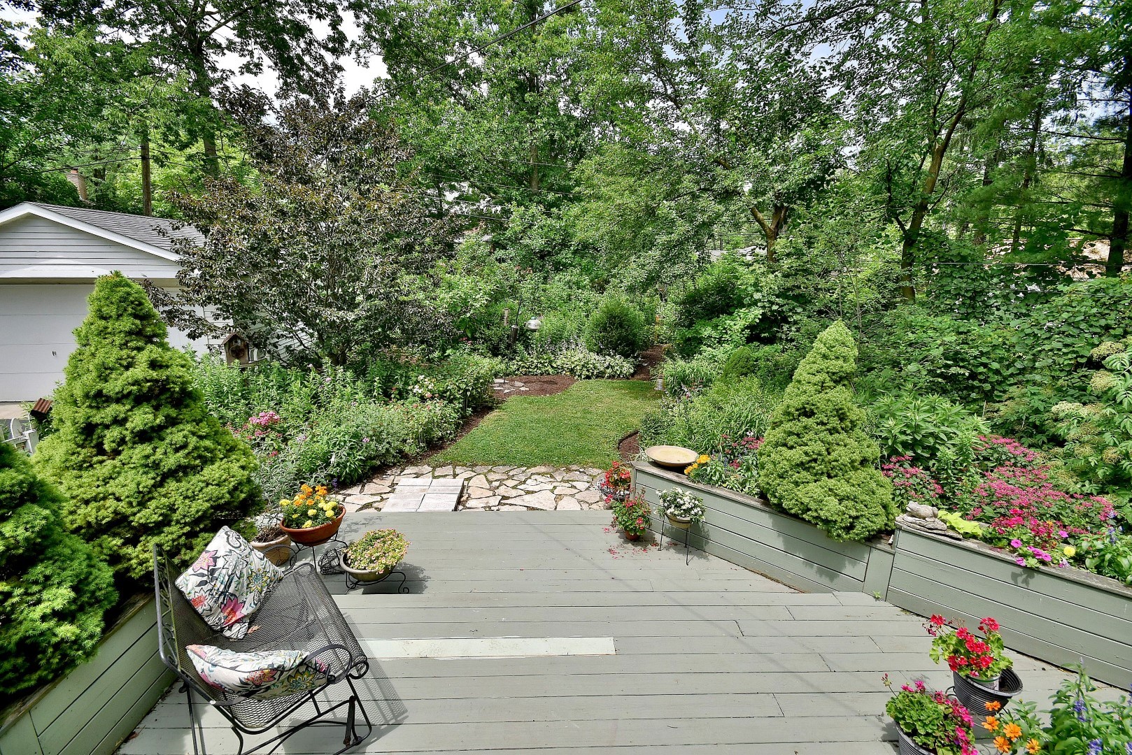 292 Fairbank Road Riverside, IL 60546 - Photo 25 of 33