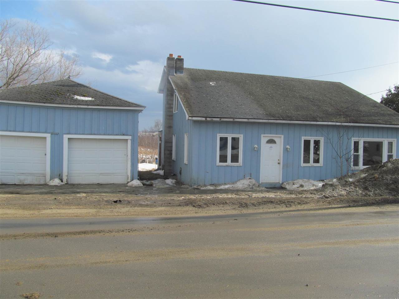 47 Cross Road Newport Town, VT 05857 - Photo 4 of 14 Gallery Image 4