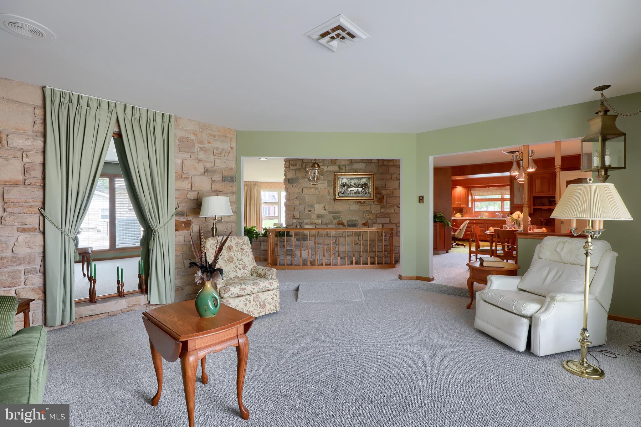 427 Maple Avenue Hershey, PA 17033 - Photo 17 of 44