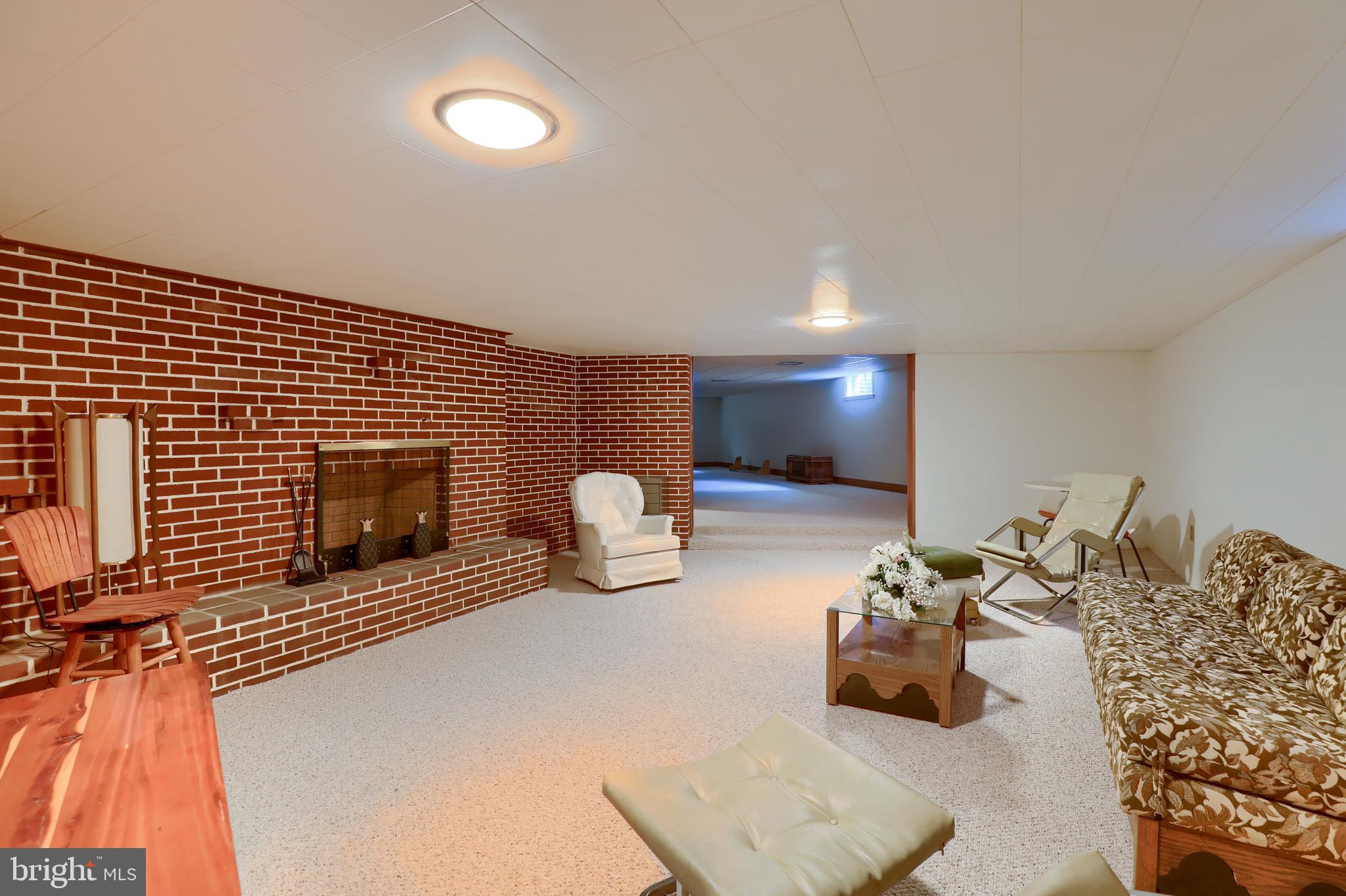 427 Maple Avenue Hershey, PA 17033 - Photo 34 of 44