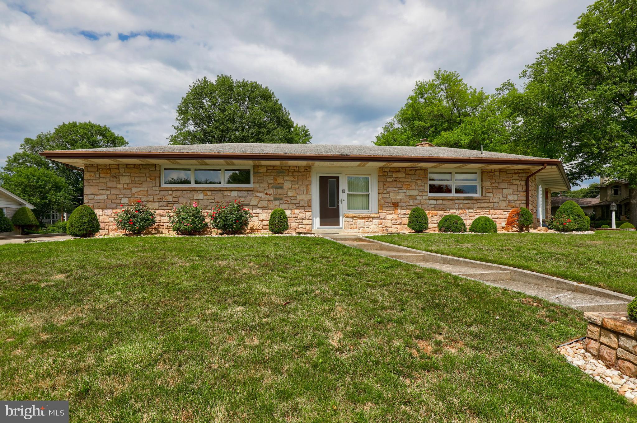 427 Maple Avenue Hershey, PA 17033 - Photo 41 of 44