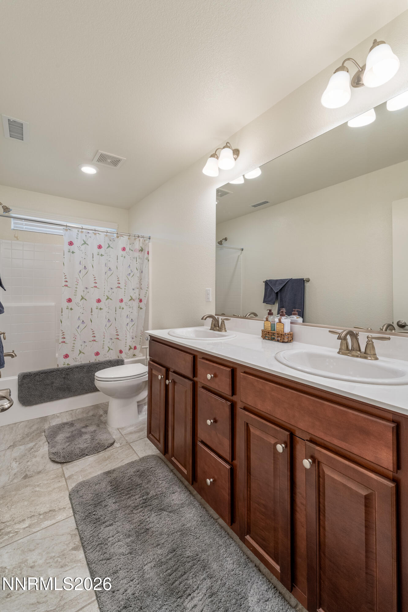 7021 Saddlehorn Road Carson City, NV 89701 - Photo 21 of 38 7021 saddlehorn-29