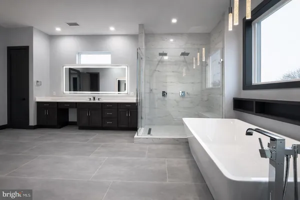 $12,000 | 2613 Beacon Hill Road, Alexandria, VA 22306