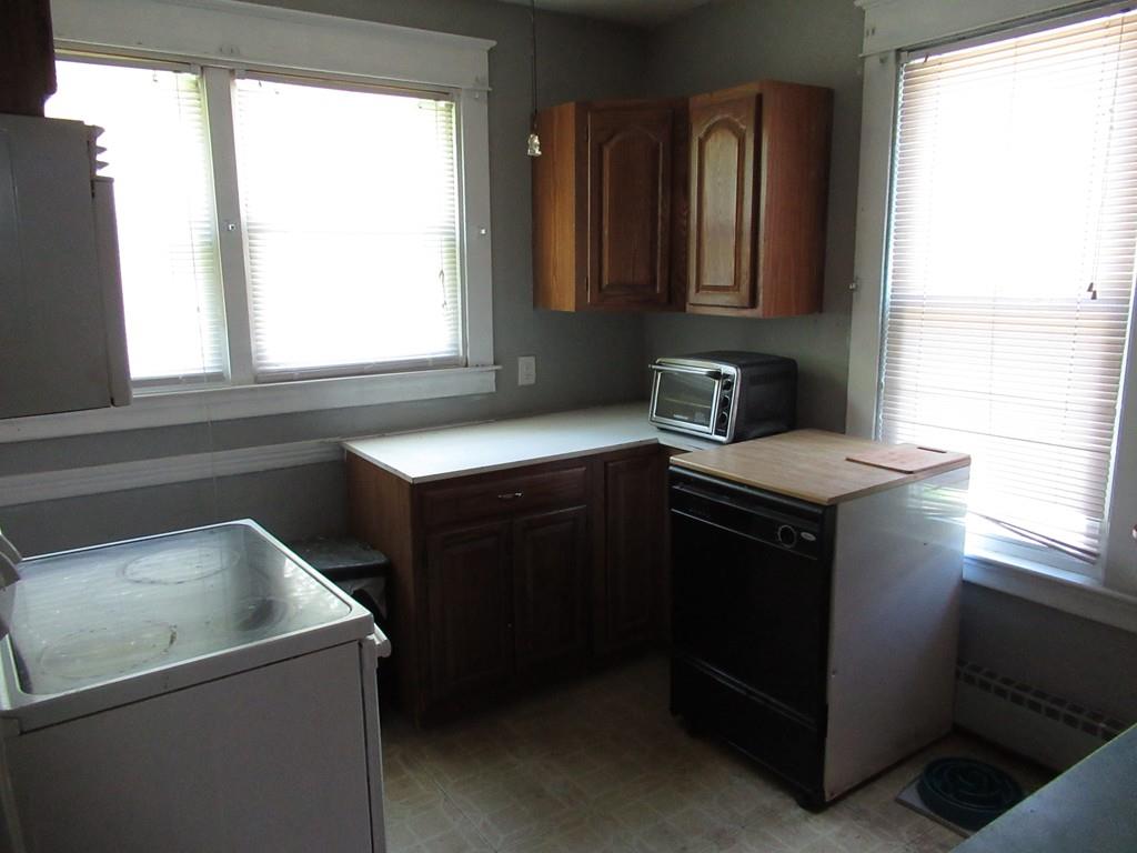 104 Rollins Street Springfield, MA 01109 - Photo 17 of 20 Gallery Image 17